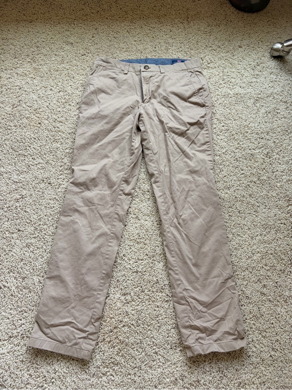 Men's Khaki Chinos Pants - Classic Casual Style vineyard vines